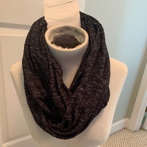 Gray Move by Apana infinity scarf